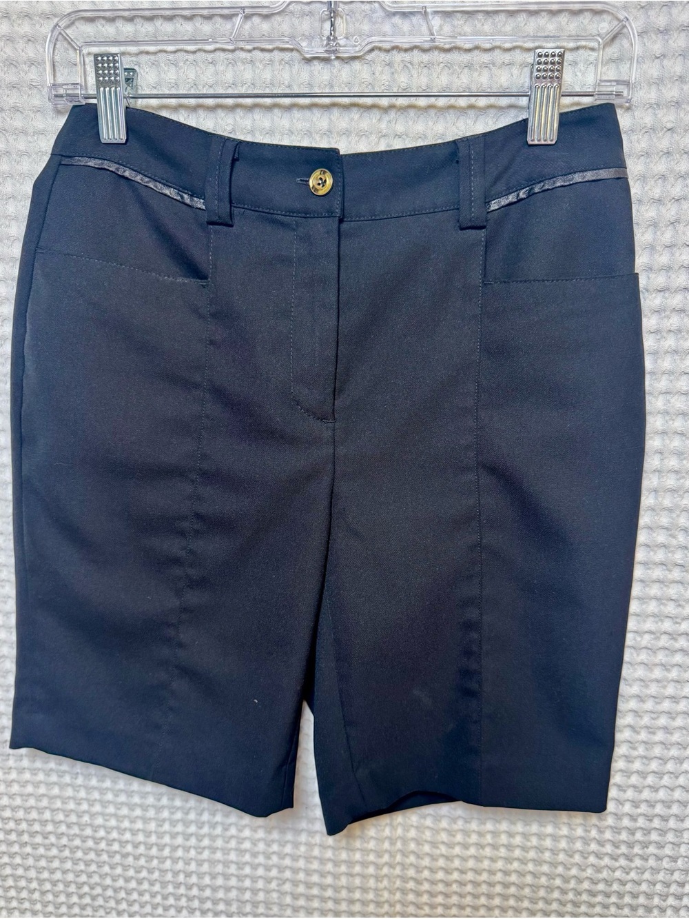 EP Pro Women’s Black Activewear Tailored Bermuda Shorts with Satin Trim, Size 0